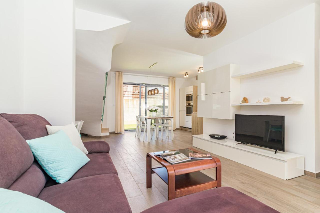 Apartments Anna Ližnjan المظهر الخارجي الصورة